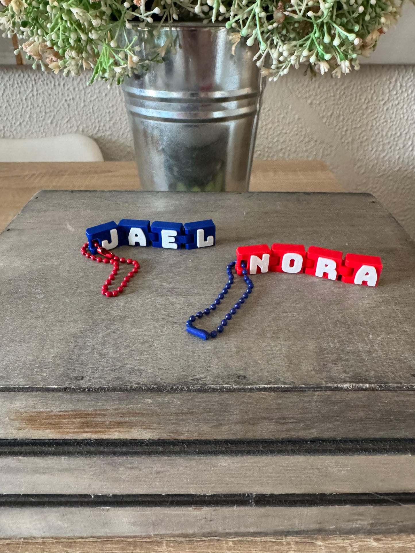 🔑 Llavero Flexi Personalizado – El héroe que tu bolsillo necesita 🚀