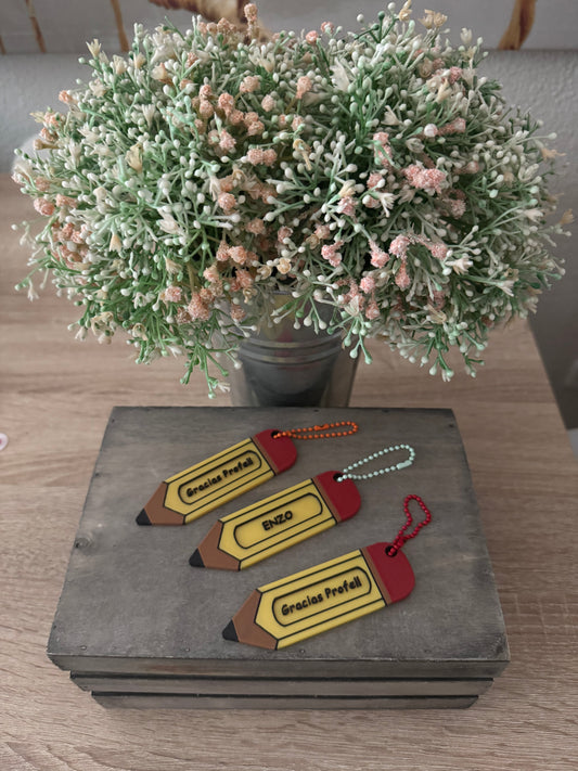 🔑 Llavero lápiz personalizado: Para profes, peques y despistad@s