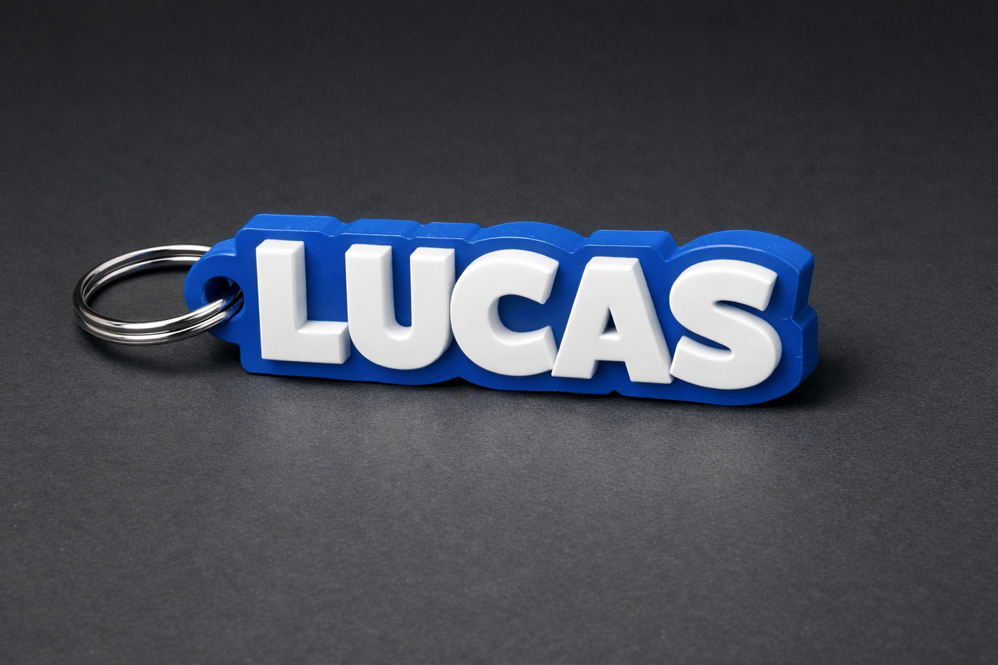 🔑 Llavero personalizado: tu nombre, tu estilo, tus llaves