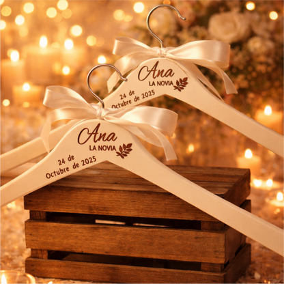 Percha personalizada para novios💍💒